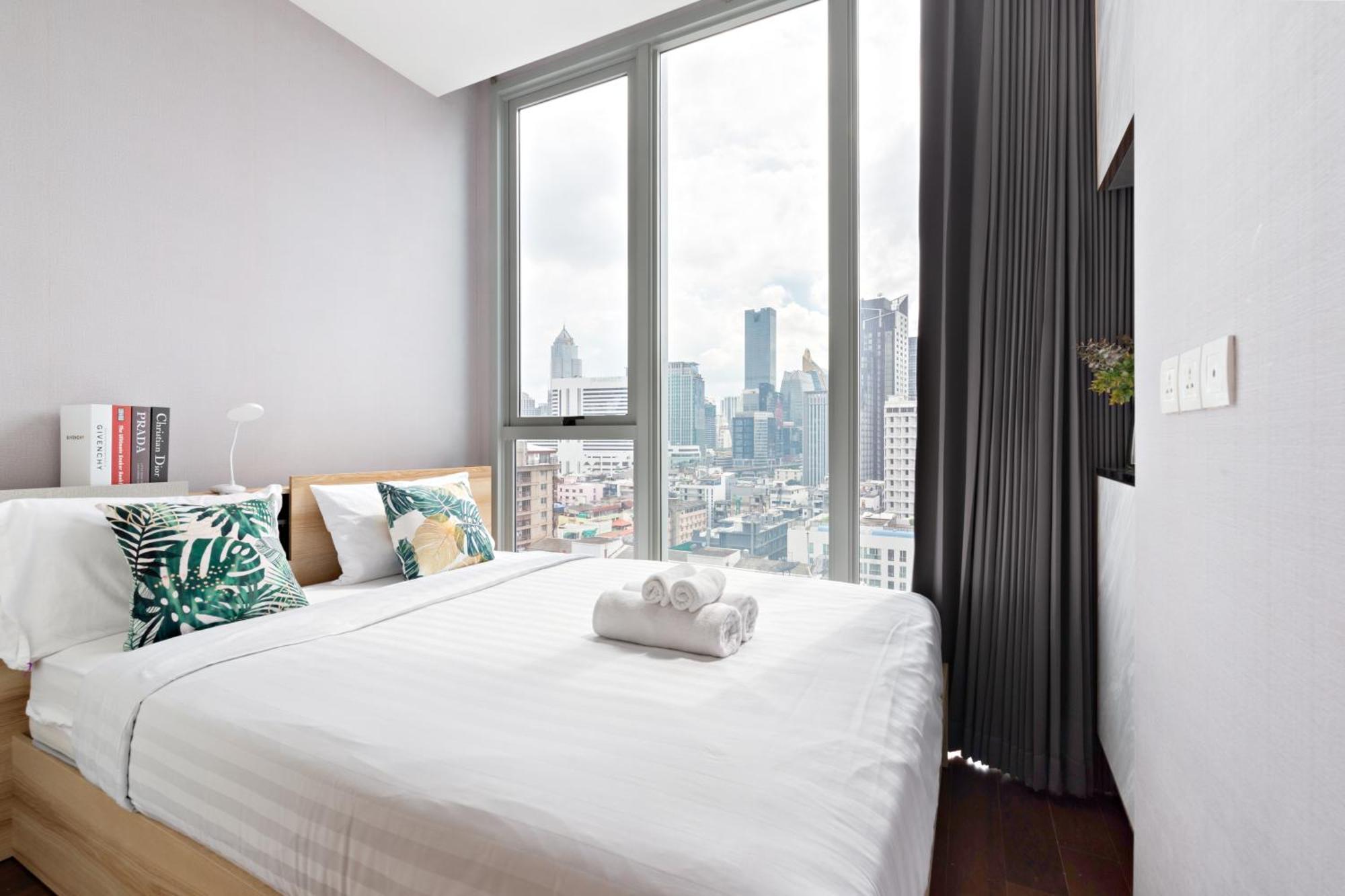 Appartamento The Echelon Sukhumvit 11 By Lefoyer Bangkok Esterno foto