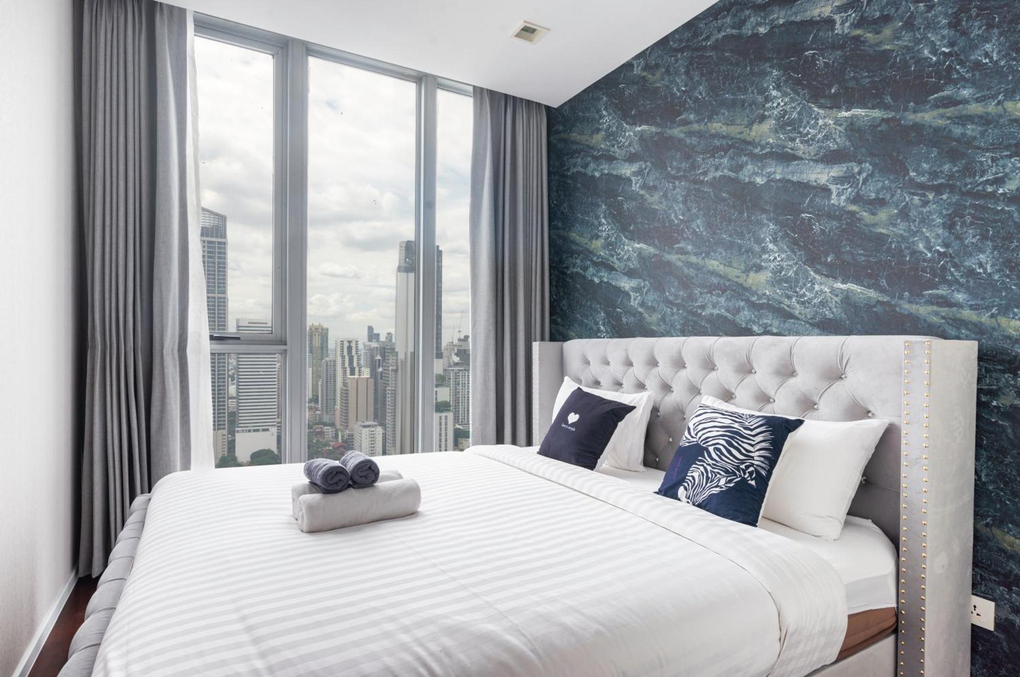 Appartamento The Echelon Sukhumvit 11 By Lefoyer Bangkok Esterno foto