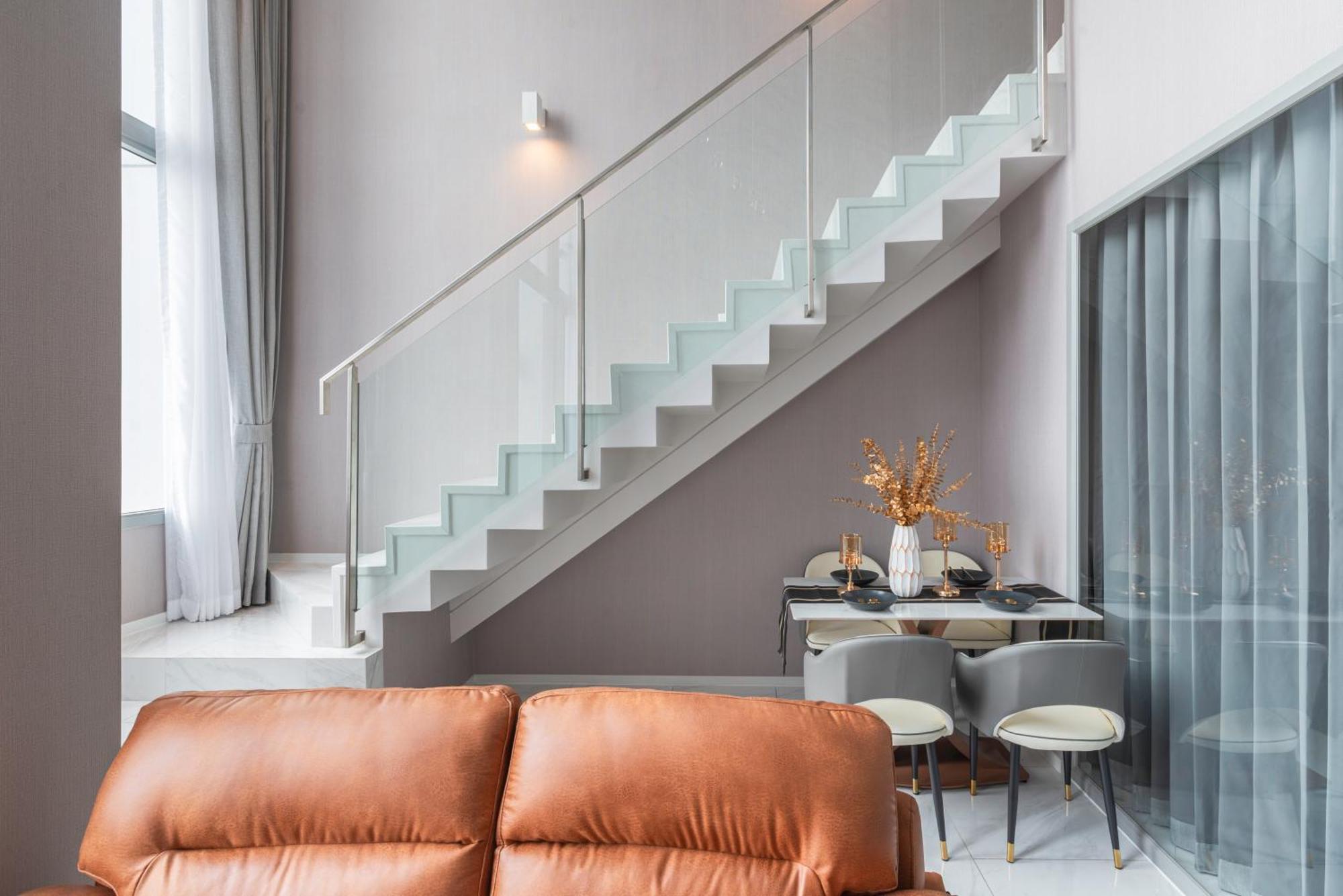 Appartamento The Echelon Sukhumvit 11 By Lefoyer Bangkok Esterno foto