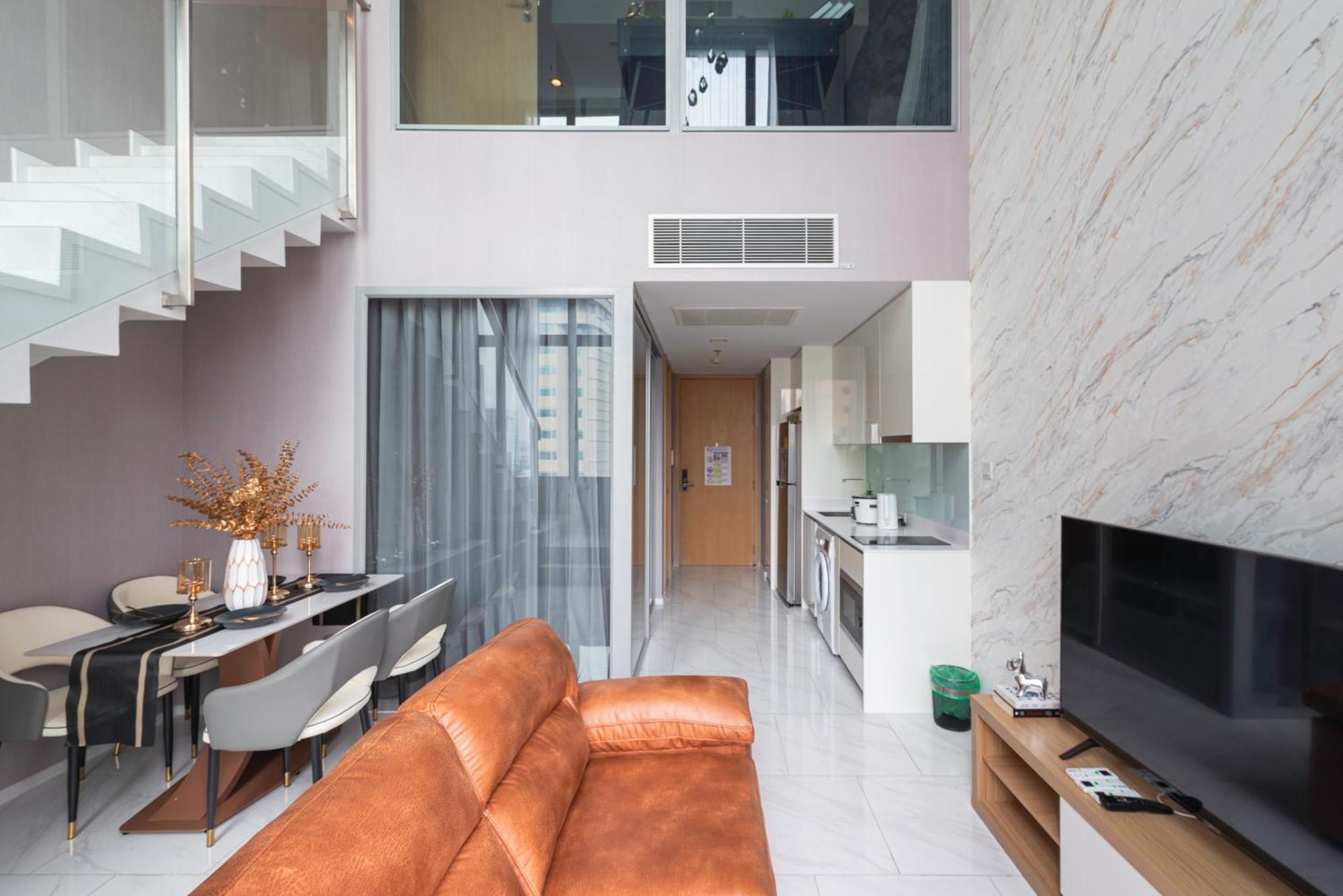 Appartamento The Echelon Sukhumvit 11 By Lefoyer Bangkok Esterno foto