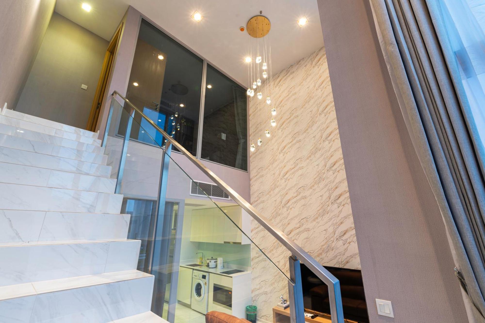 Appartamento The Echelon Sukhumvit 11 By Lefoyer Bangkok Esterno foto